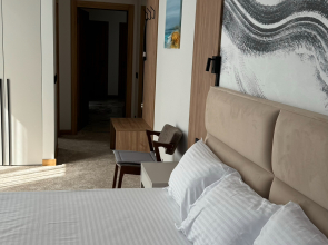 Semejnyj Dom FamilyDom Guest House