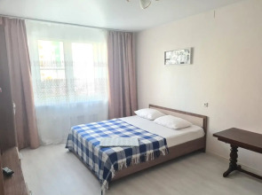 Apartments HomeHotel on Korablestroitelej avenue, bld. 62/1