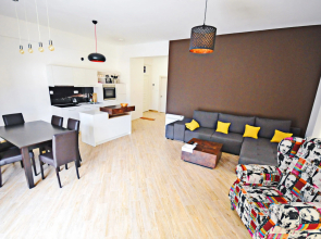 Sea Breeze Lux Sea View Apartments