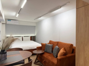 Stylish and Cheeky Retreat Apartments