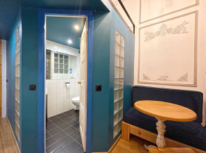 Хостел BookCase Hotel&Hostel