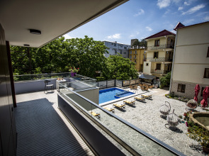 Отель Chveni Ezo Boutique Hotel