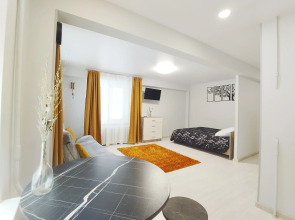 Квартира У Александровской Набережной