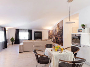 Апартаменты SUNVILLES на Бутлерова