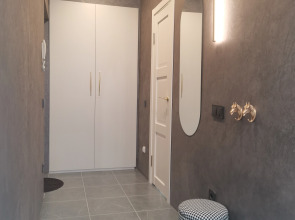 Апартаменты Еsenia Home - White Horce