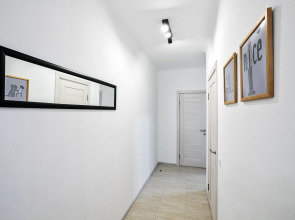 Great view 2-rooms Apartment 2 Min Walk to Raykin Plaza 2