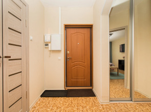 Апартаменты на Родионова 165к12