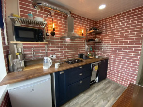 Квартира четырехкомнатная на Цюрупы, 84