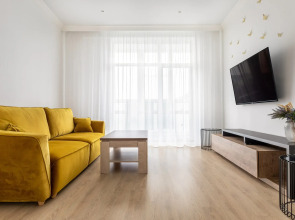 Квартира near the park – просторная трешка с видом на парк