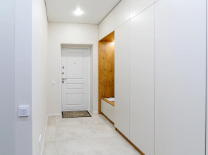 Апартаменты трехкомнатные с Дизайнерским ремонтом Олимпия Запад