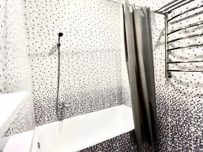 Апартаменты Светлые на Фомушина с Видом на Парк