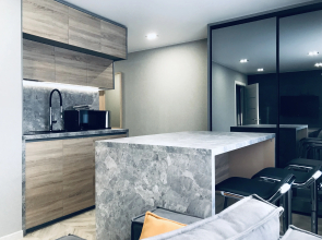 U Parka Apartments