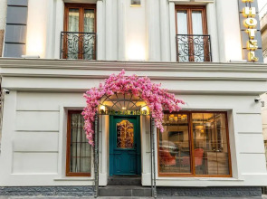 Отель Interstar