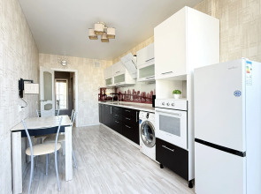 Апартаменты Шикарные трёхкомнатные в центре города вблизи Мамаева Кургана