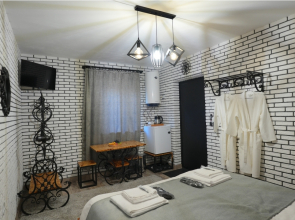 Отель Art House Hotel