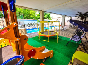 Отель Атриум