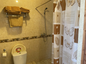 U F.I.M.K.I Guest House