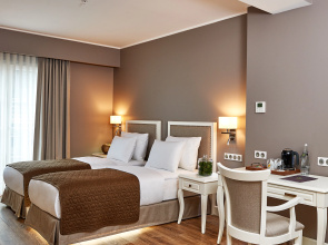 Отель Renata Boutique
