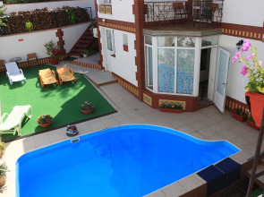 Glitsiniya Guest House