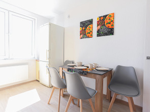 Апартаменты У нaс лучше, чeм дoма Sanset Героев Донбаса 10 кв 274