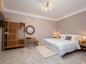 Апартаменты Золотого Треугольника 1