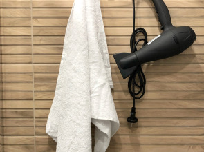 Апартаменты Озеро возле Аэропорта на 2 Гостя