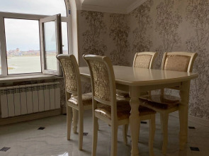 Квартира с Видом на Озеро Акгёль