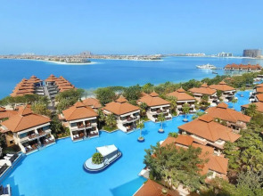 Курортный отель Anantara The Palm Dubai Resort