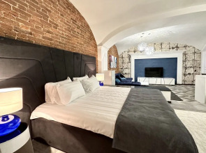 Апартаменты LITEINY  Royal