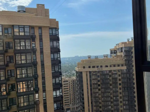 Апартаменты просторные Эль Апарт с стильным ремонтом и видом на Ростове