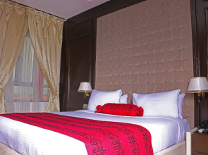 Best Western Plus By Bayse LTD Hotel