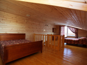 Гостевой дом У реки 44