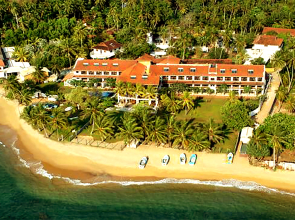 Earl's Reef Hotel