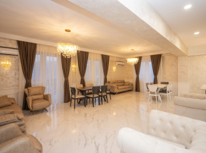 Babi Hotel