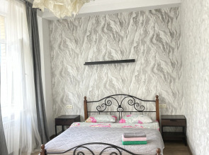 Апартаменты Евродвушка в центре Домбая