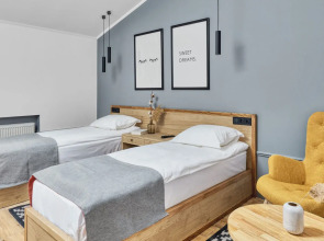 Отель Wine&Pillow