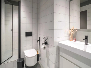 Апартаменты SweetHome на Антоненко