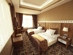 Отель Graaf Hotel