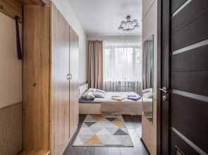 13 Minut Peshkom Ot Metro Skhodnenskaya Lodging house