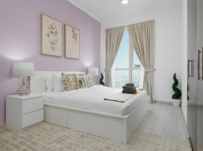 Апартаменты Unique & Stylish High Floor close to Marine Club