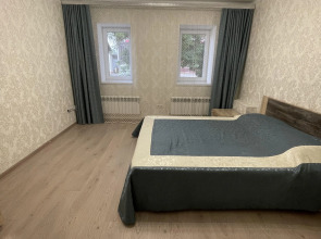 V Tsentre Private House