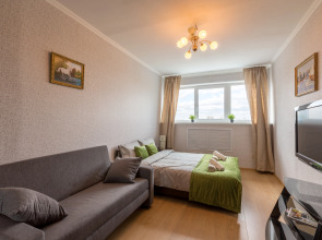 Апартаменты Гости Любят у метро Римская Бежевая