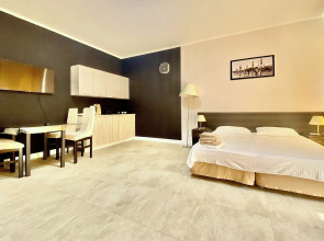 Апарт-отель Лотос