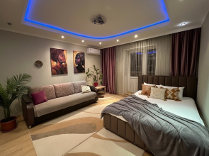 Na Prospekte Pobedy 71 Apartments