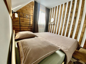 Гостевой дом Избушки guestHouse Большая