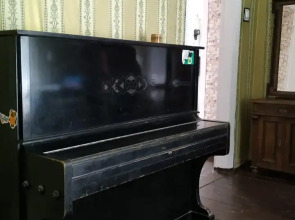 Квартира Tакс и Ko