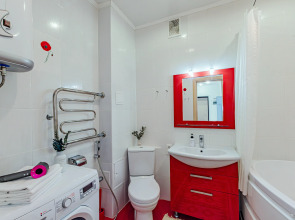 Квартира с Двумя Спальными Рядом с Ривьерой