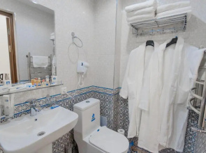 Diyor Gold Hotel