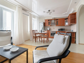 Апартаменты MyhomeYourhome на Беринга 23 корп. 2