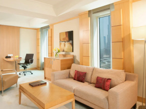 Carlton Downtown Hotel